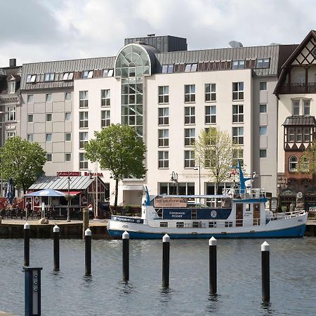 Ramada By Wyndham Flensburg City Exterior foto