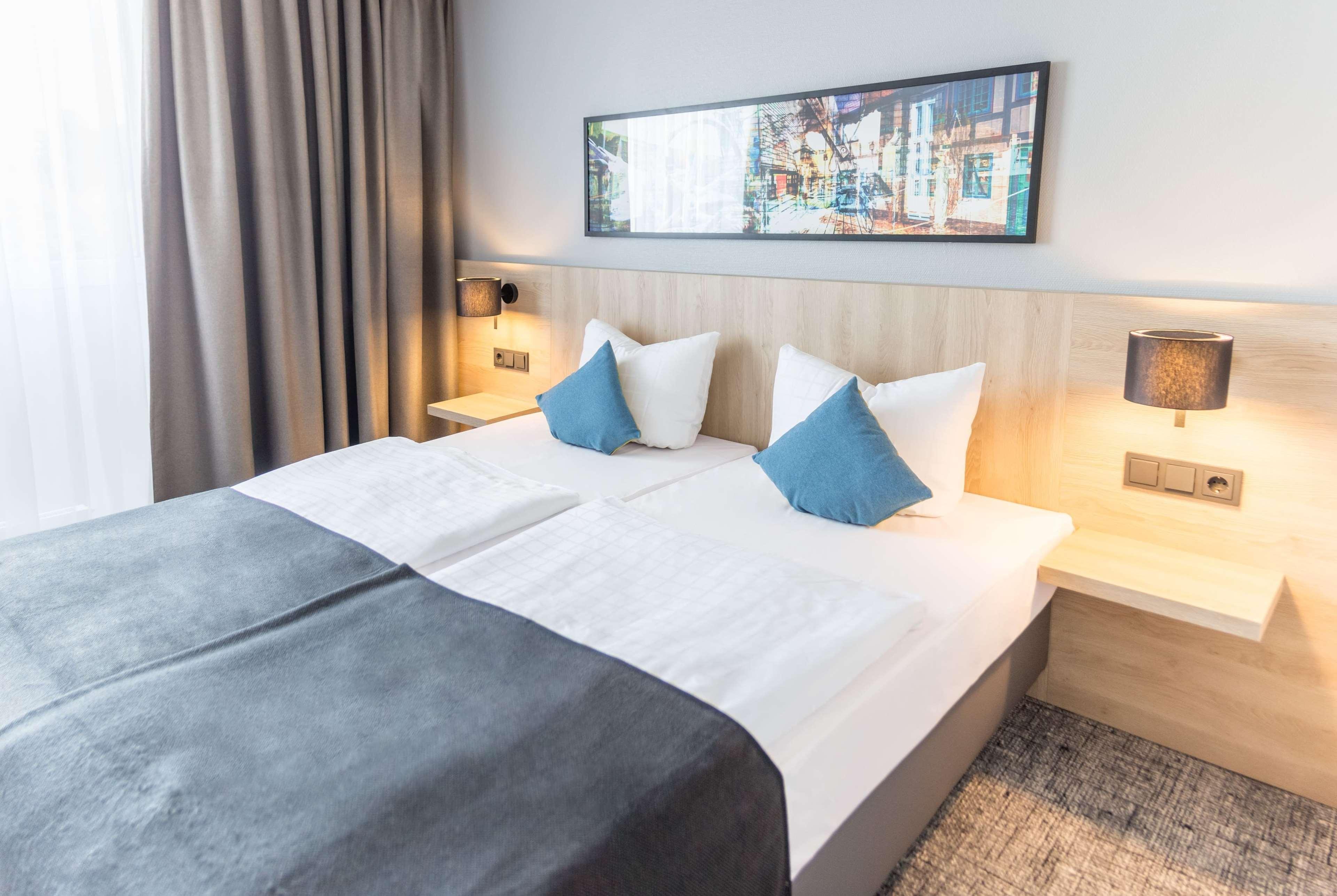 Ramada By Wyndham Flensburg City Exterior foto