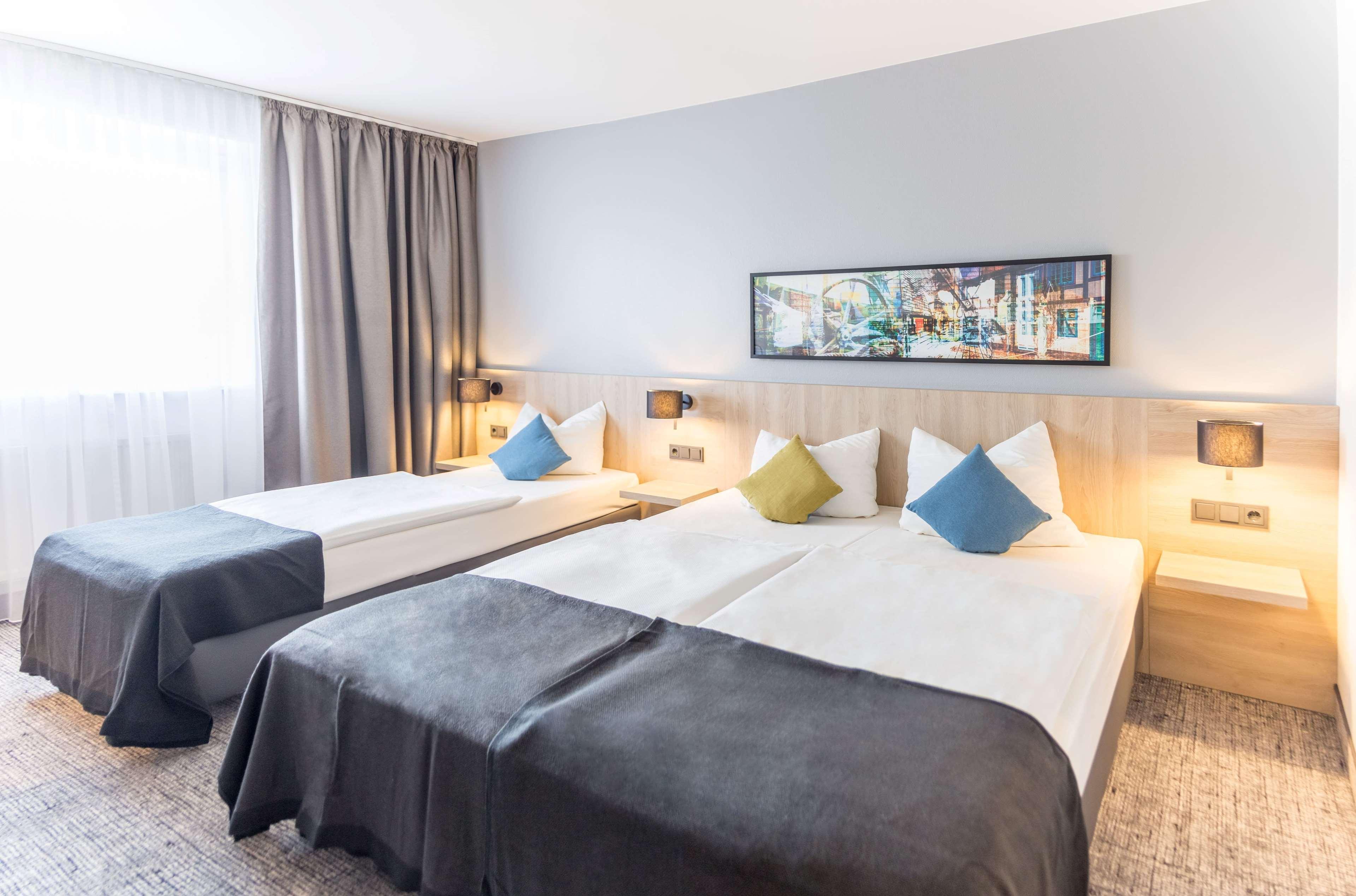 Ramada By Wyndham Flensburg City Exterior foto