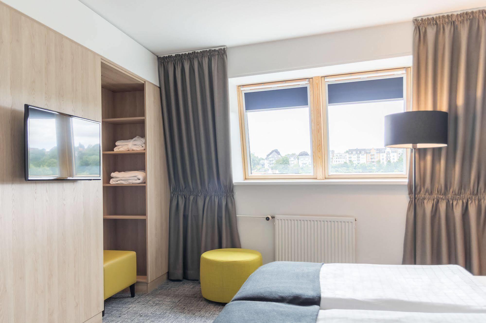 Ramada By Wyndham Flensburg City Exterior foto